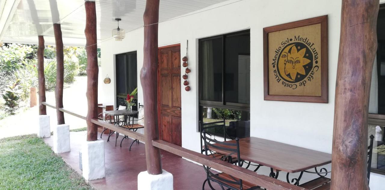 Hacienda Mil Bellezas - Private 40Ha Jungle Reserve Quepos Exterior photo